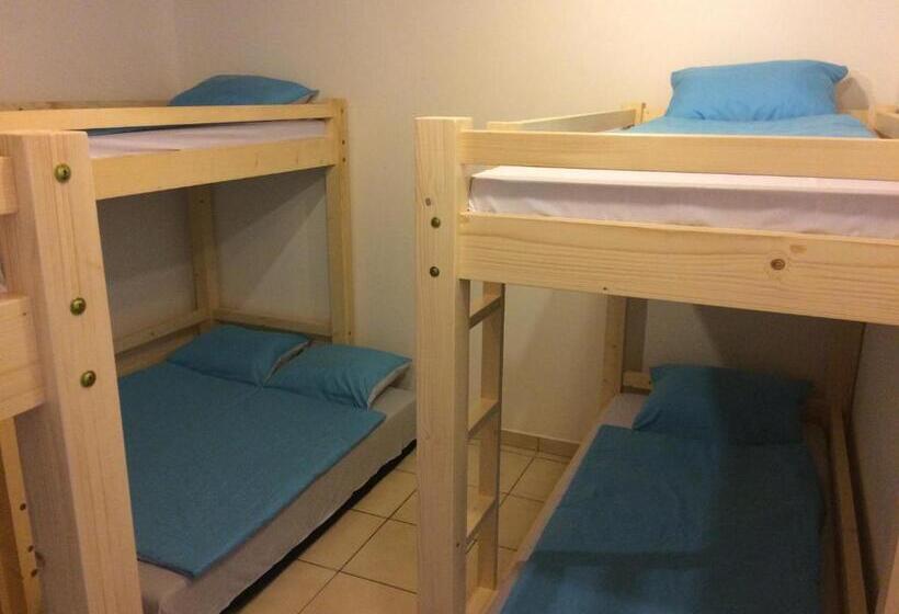 Семейный Номер, Blue Bike Hostel