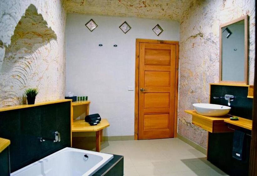 Апартаменты 2 Спальни, Dug Out B&b