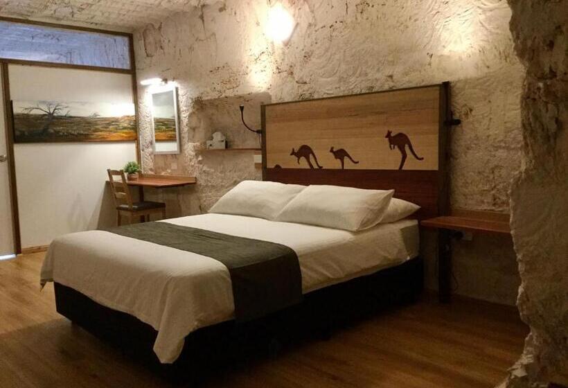 آپارتمان 1 خوابه, Dug Out B&b