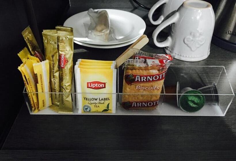 غرفة قياسية, Gin Gin Village Motor Inn Motel Qld