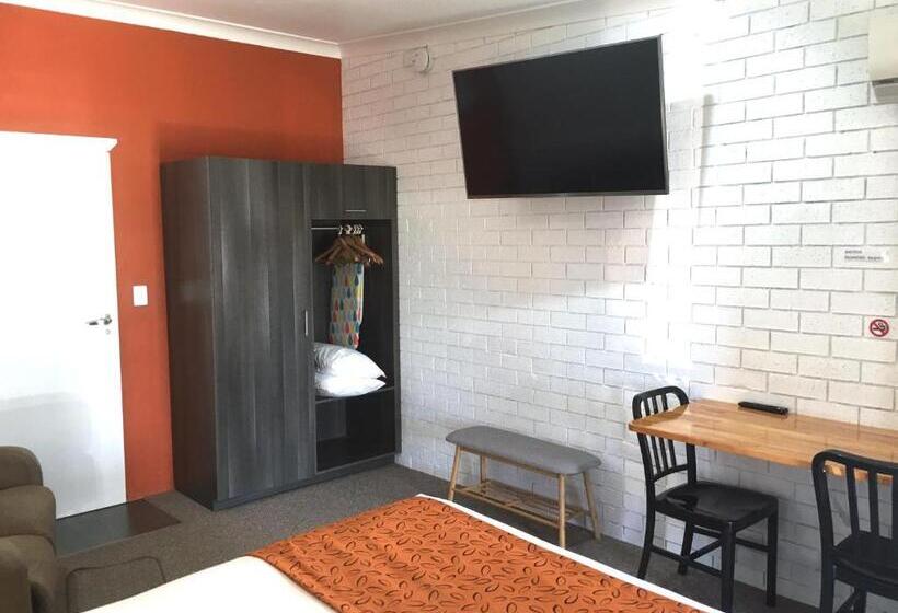 Номер Стандарт, Gin Gin Village Motor Inn Motel Qld