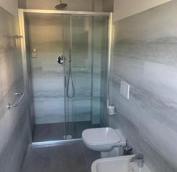 4인용 스탠다드 룸, Capri