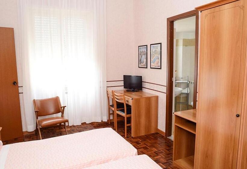 חדר סטנדרט לארבעה, Terminus Fiuggi