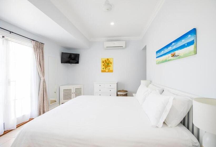 דירת חדר נוף לבריכה, Kernow Minimum Age 18