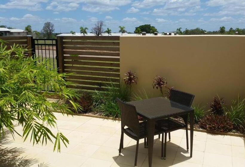 דירת חדר, Kernow Minimum Age 18