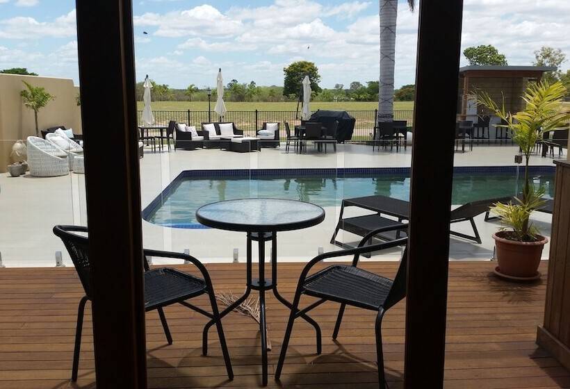 דירת חדר דלוקס, Kernow Minimum Age 18