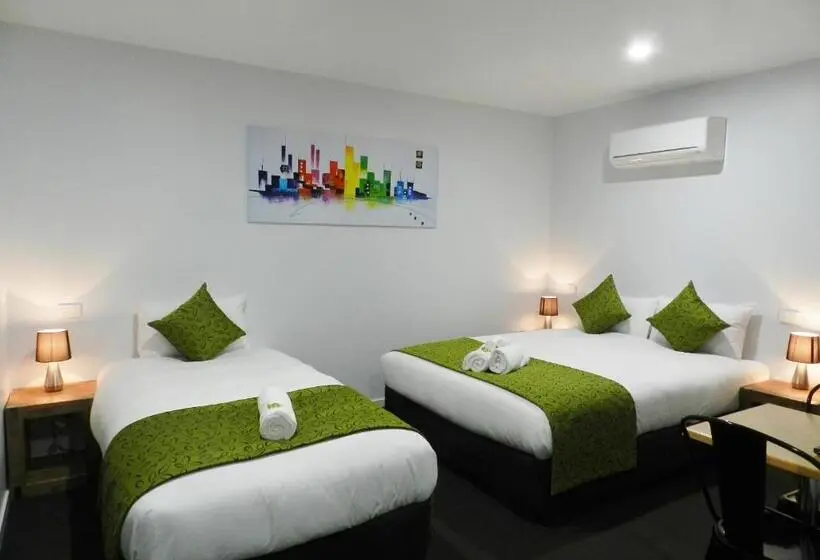 デラックスルーム, Motel 24