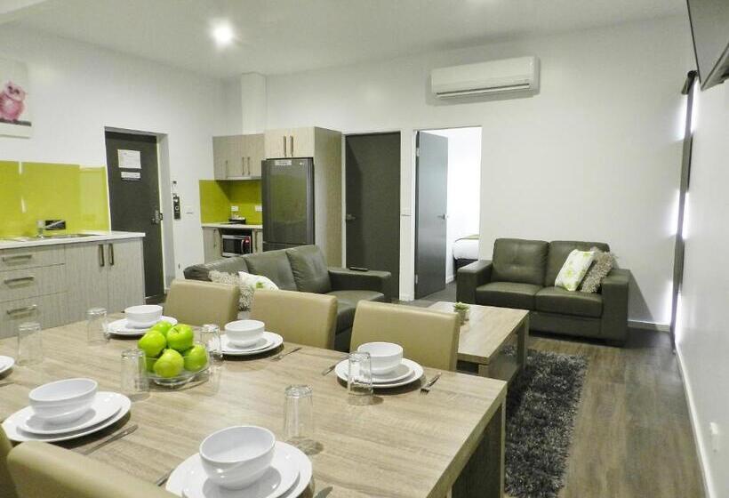 آپارتمان لوکس 1 خوابه, Motel 24