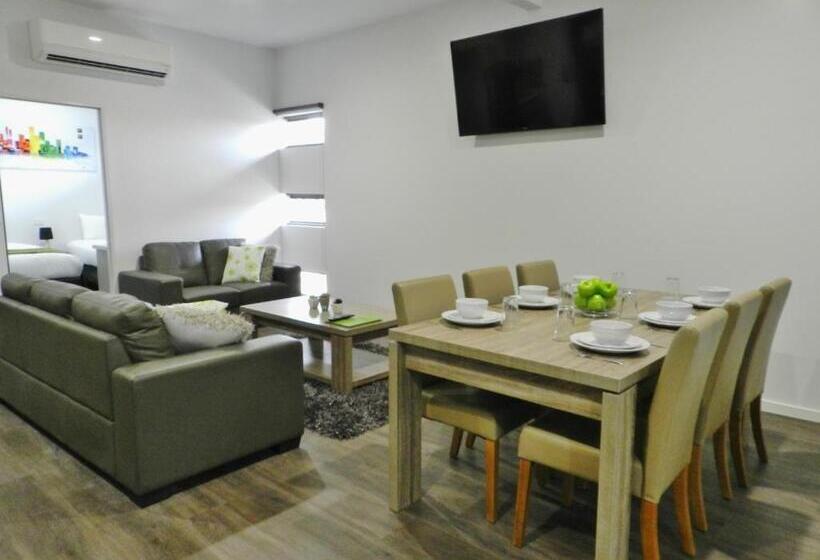 آپارتمان لوکس 1 خوابه, Motel 24