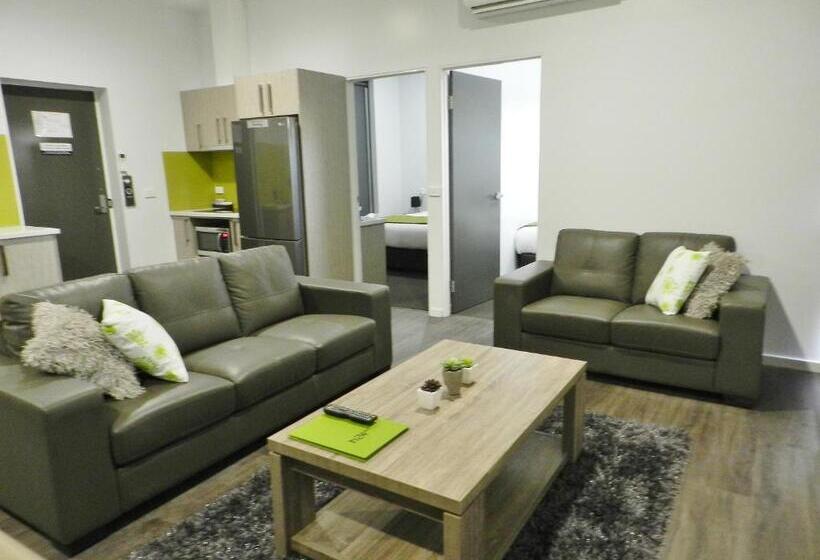 آپارتمان لوکس 1 خوابه, Motel 24