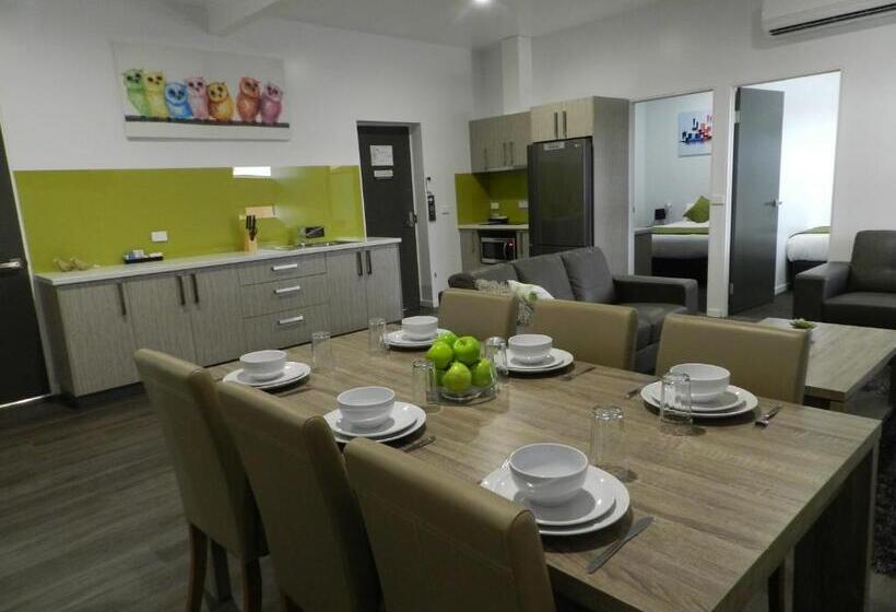 آپارتمان لوکس 1 خوابه, Motel 24