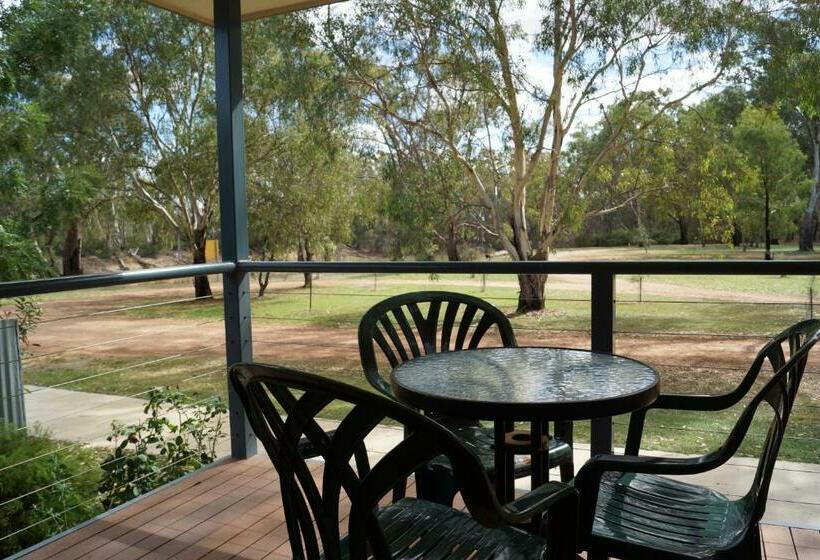 חדר משפחתי, Tooleybuc River Retreat Villas