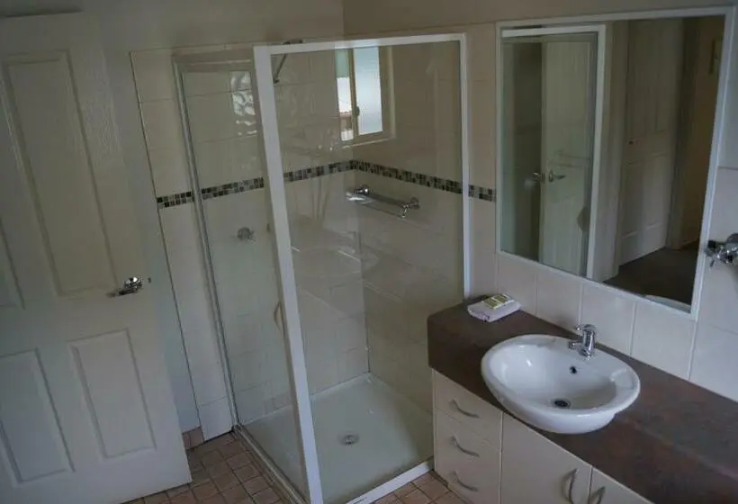 ファミリールーム, Tooleybuc River Retreat Villas