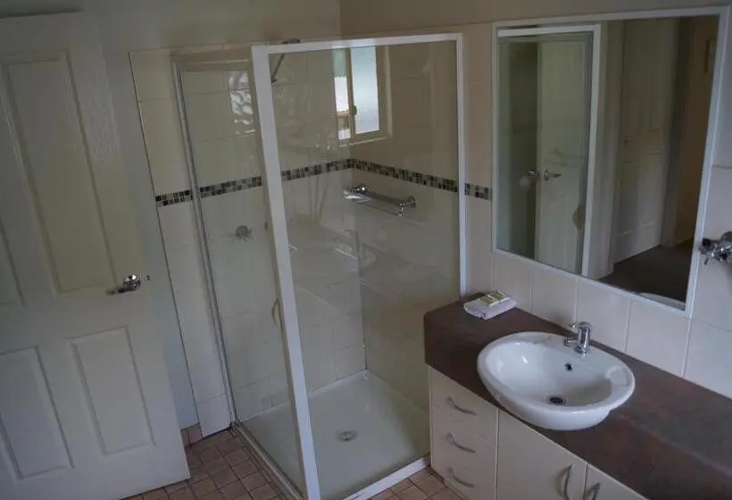 デラックスルーム, Tooleybuc River Retreat Villas