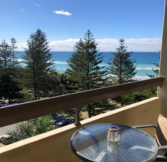 침실 2개 바다 전망 아파트, Oceania On Burleigh Beach