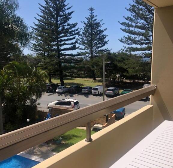 침실 2개 바다 전망 아파트, Oceania On Burleigh Beach