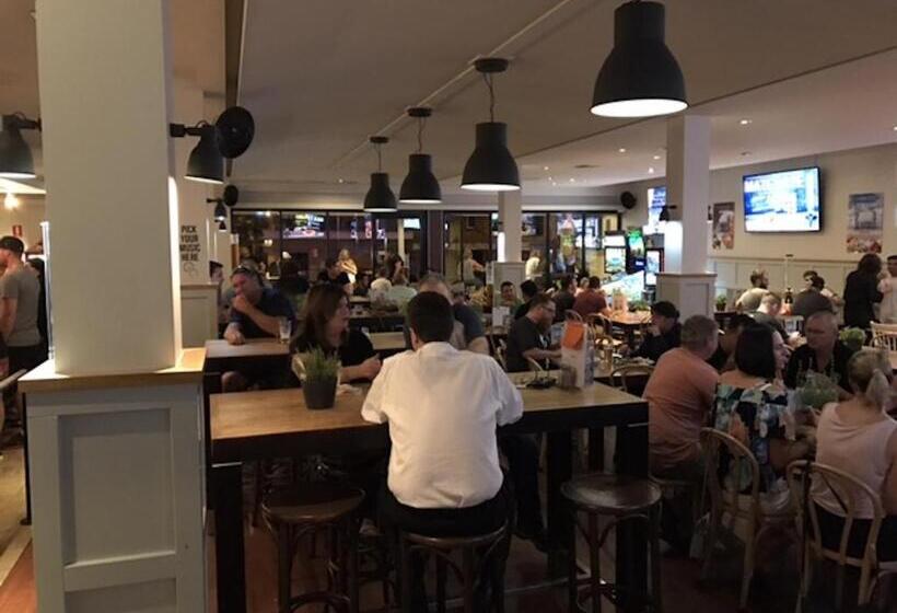 غرفة قياسية حمام مشترك, Panania Hotel Sydney