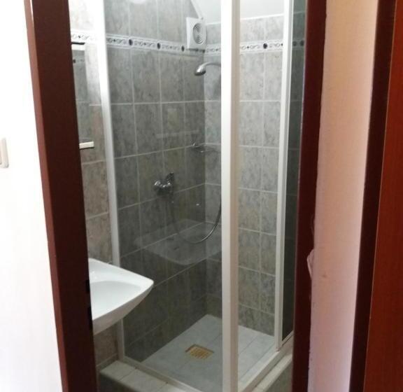 חדר סטנדרט לארבעה, Horska Chata Svetlanka