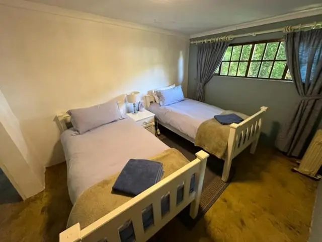 デラックスルーム, Westfield Farm