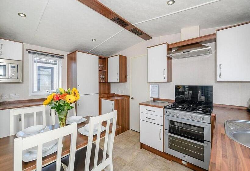 Дом 1 Спальня, Ladram Bay Holiday Park