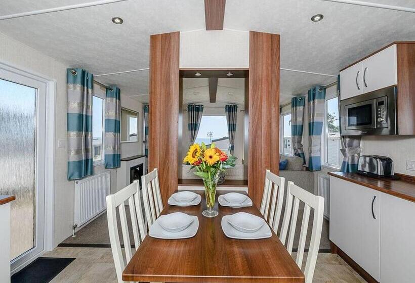 １ベッドルームハウス, Ladram Bay Holiday Park