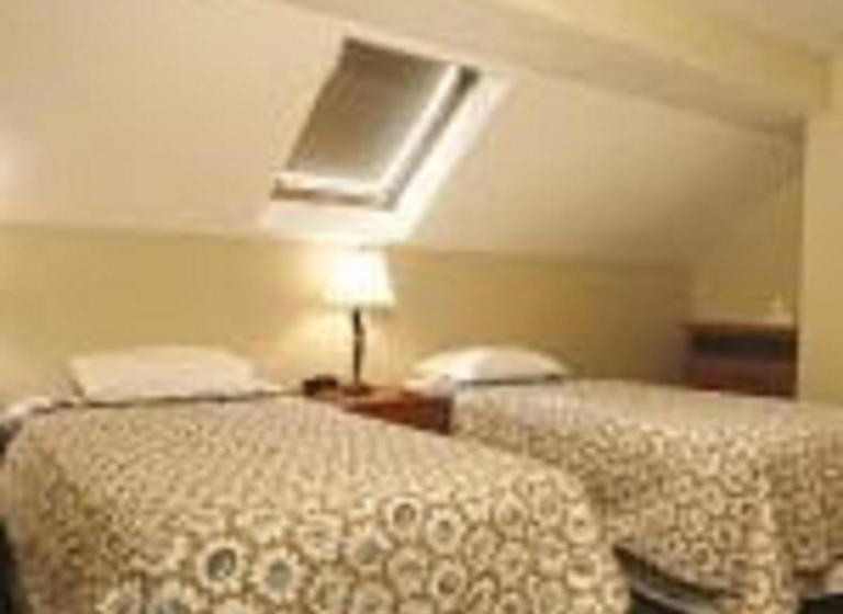 Апартаменты 1 Спальня с Балконом, Studio East Motel