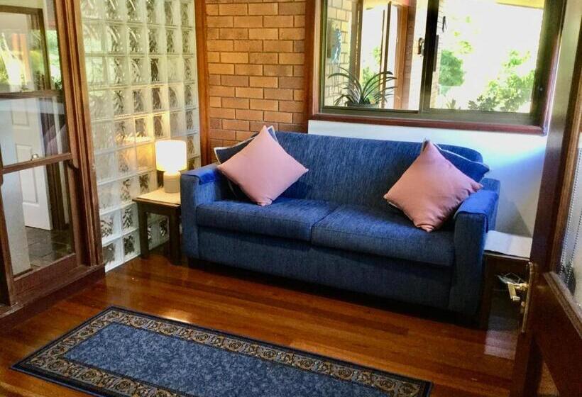 דירת חדר נוף לבריכה, The Croft Bed And Breakfast