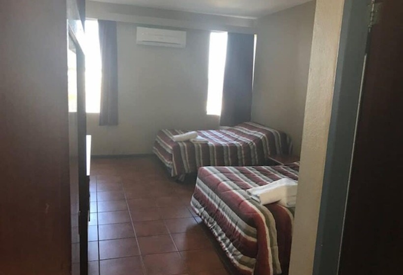 Номер Стандарт, Winnellie Hotel Motel