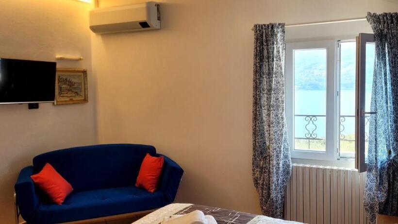 חדר קלאסי עם נוף לאגם, Bellavista Meublè