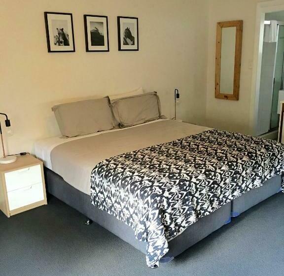 חדר סטנדרט, House Of Ullr