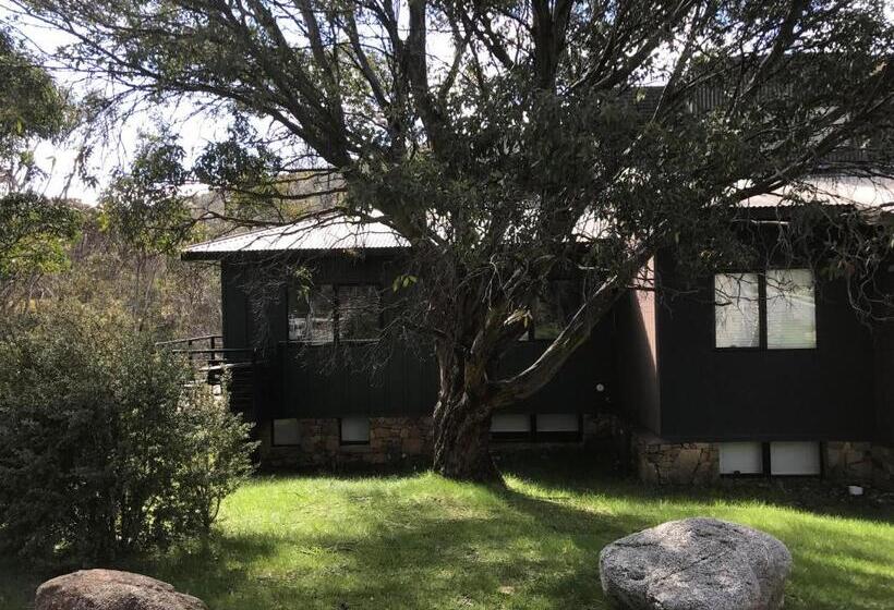 בית, חדר שינה 1, House Of Ullr