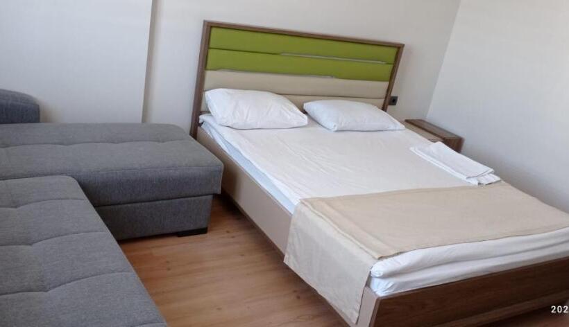 اتاق استاندارد یک نفره, Korkmaz Rezidans