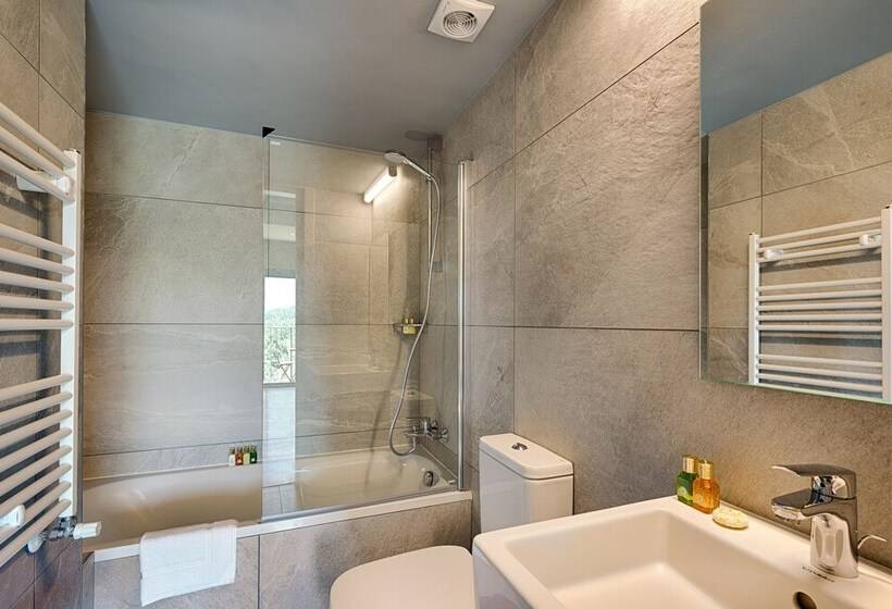 침실 2개 스위트, Petit Palais Platres Boutique