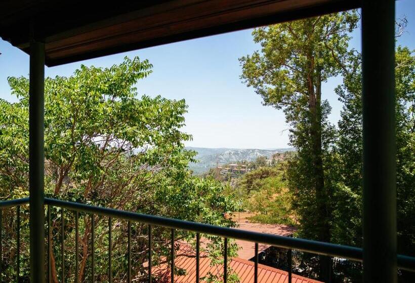 스위트, Petit Palais Platres Boutique