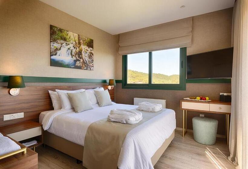 스위트, Petit Palais Platres Boutique