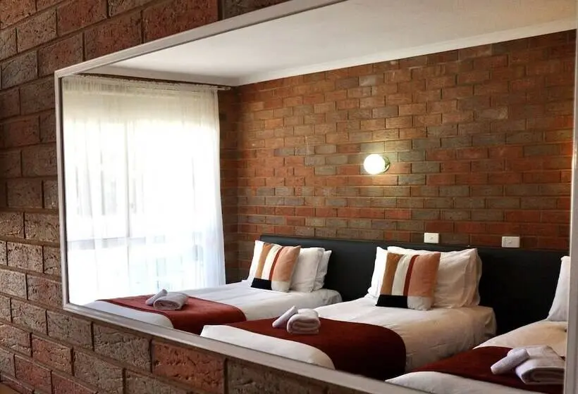 スタンダードトリプルルーム, Moama Motel