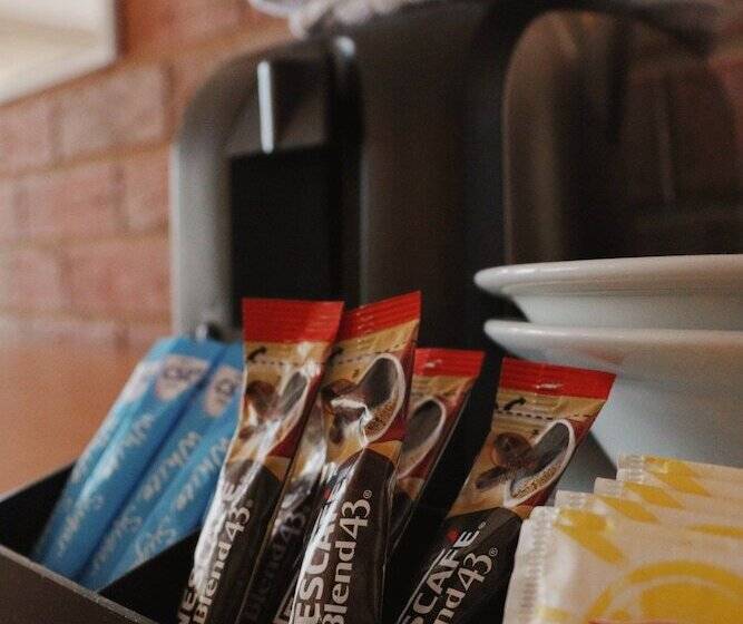 חדר סטנדרט לשלושה, Moama Motel