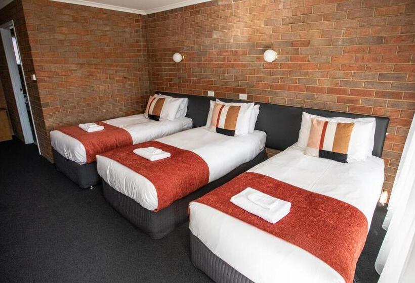 חדר סטנדרט לשלושה, Moama Motel