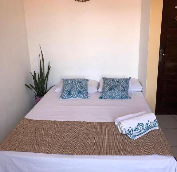 سوییت, Parnaíba Hostel