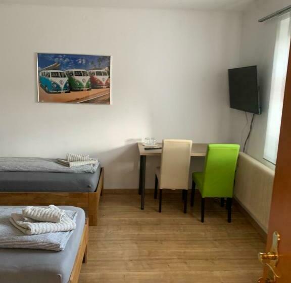 חדר סטנדרט, Roccos Raum