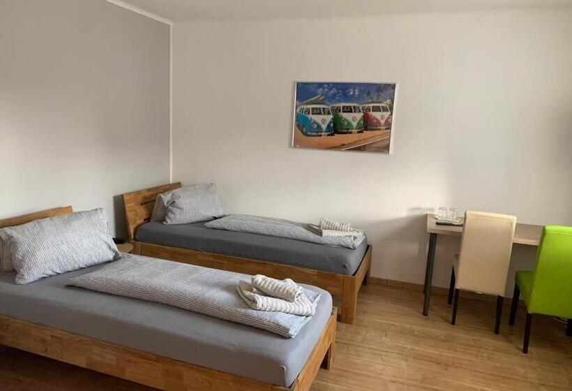 חדר סטנדרט, Roccos Raum