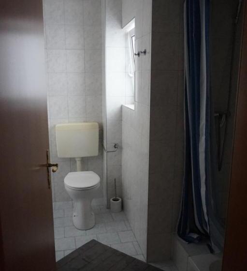 חדר סטנדרט, Roccos Raum