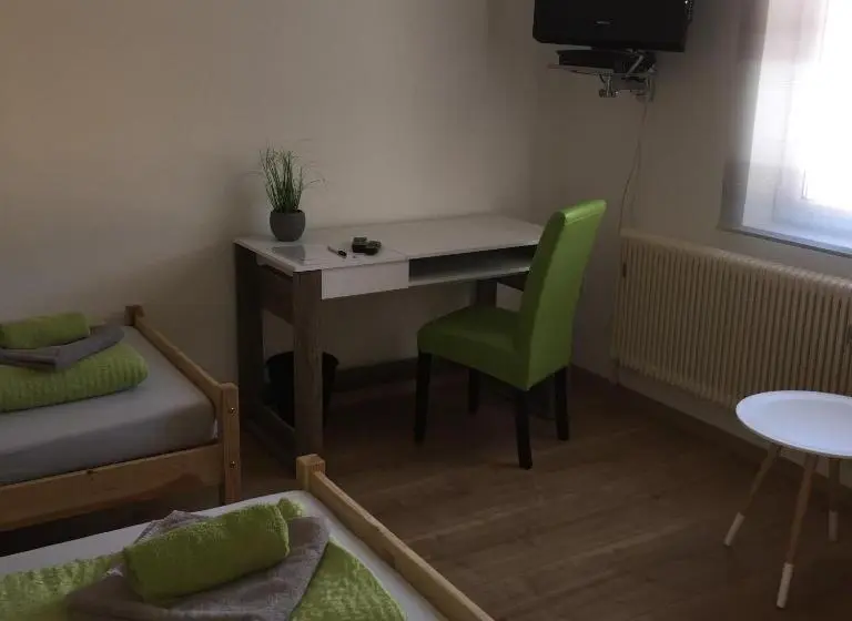 Quarto standard, Roccos Raum