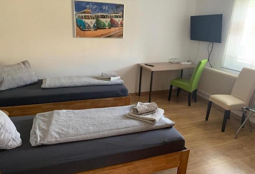 חדר סטנדרט, Roccos Raum