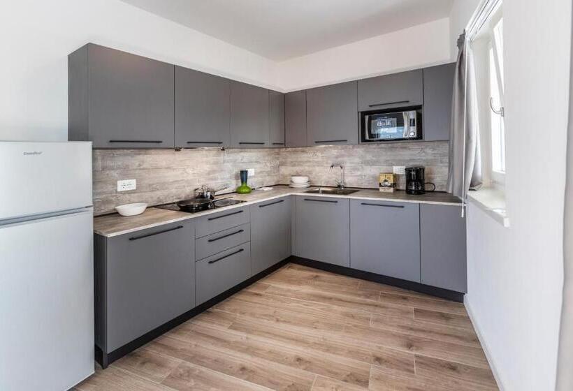 스위트, Residence Solei Classic & Plus