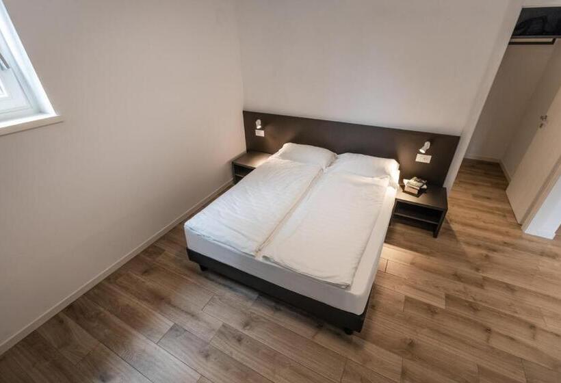 2 Bedrooms Apartment Lake View, Residence Solei Classic & Plus