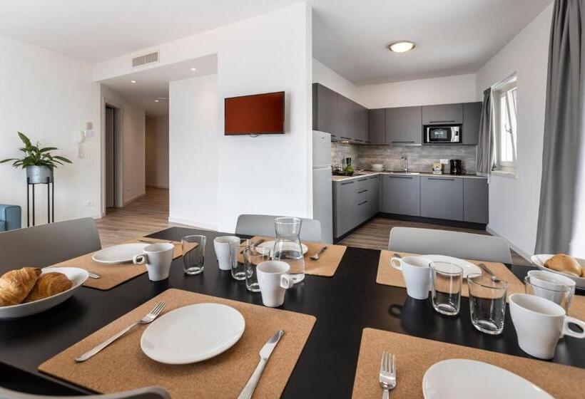 스위트, Residence Solei Classic & Plus