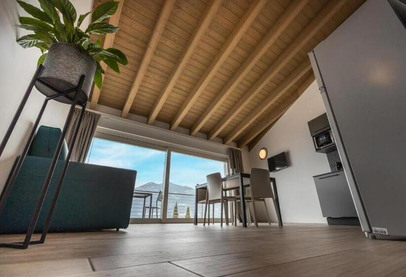 2 Bedrooms Apartment Lake View, Residence Solei Classic & Plus