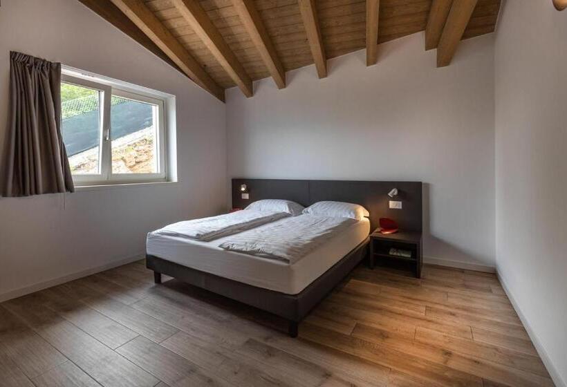 2 Bedrooms Apartment Lake View, Residence Solei Classic & Plus