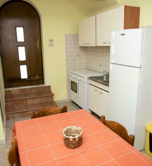 Апартаменты 1 Спальня, B&b Casa Antonia